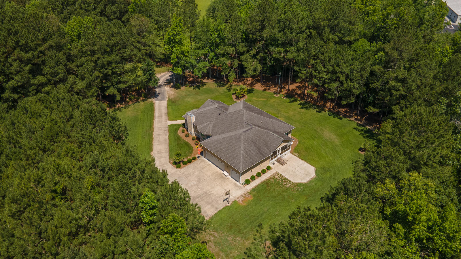 428 School Street Ridgeville, SC 29472 - Photo 6 of 62 DJI_0093