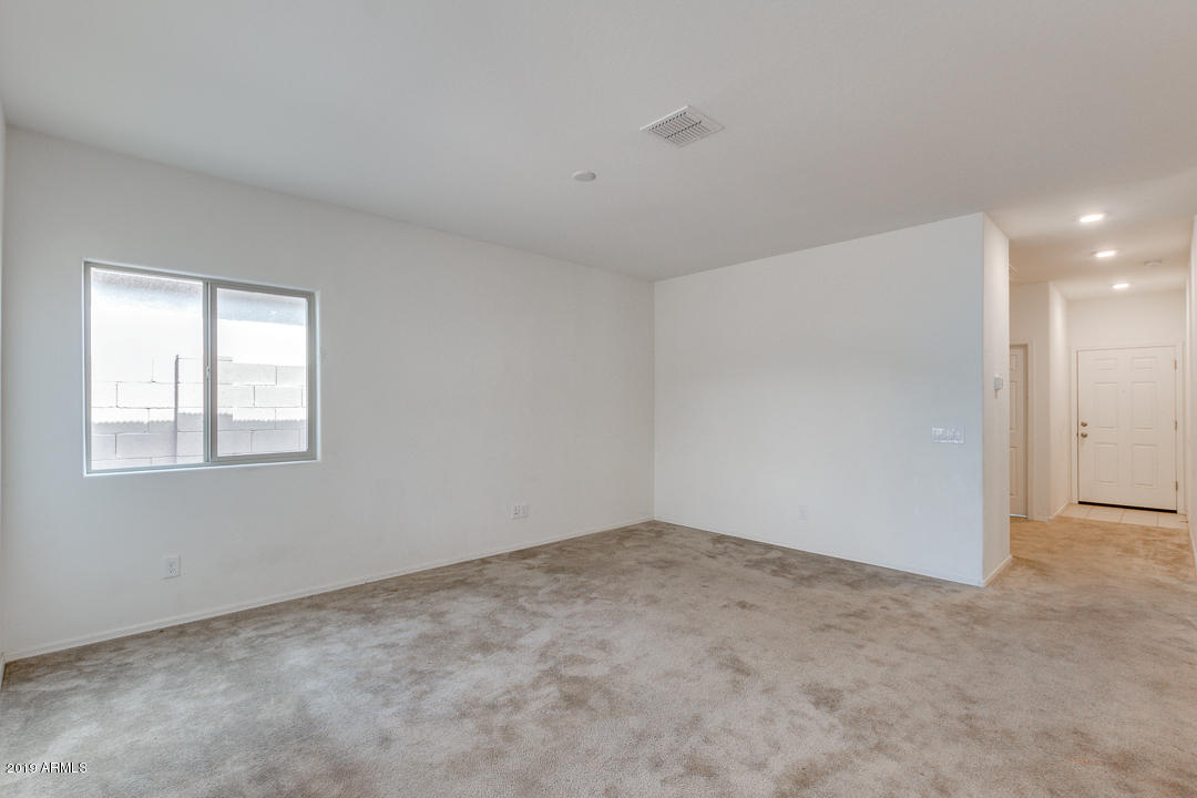4084 West Ardmore Road Laveen, AZ 85339 - Photo 11 of 30 Great Room