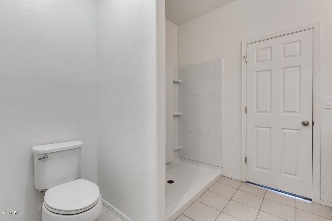 4084 West Ardmore Road Laveen, AZ 85339 - Photo 17 of 30 Master Bath