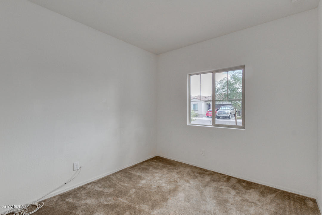 4084 West Ardmore Road Laveen, AZ 85339 - Photo 22 of 30 Bedroom 3