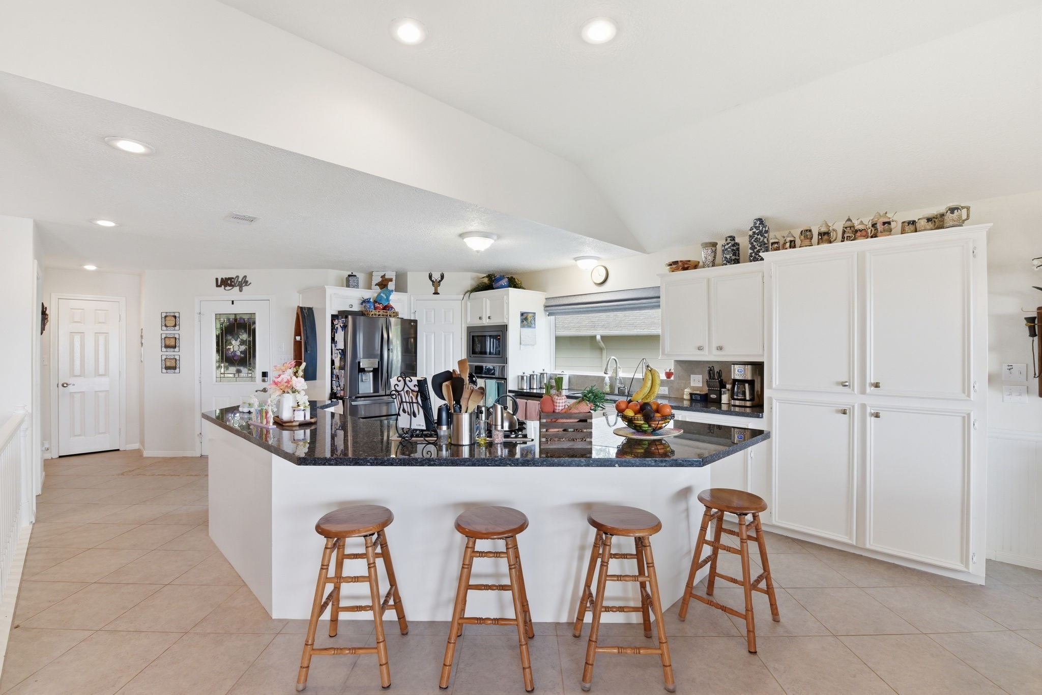 201 Lords Circle Coldspring, TX 77331 - Photo 11 of 48 a view of a dining room with furniture