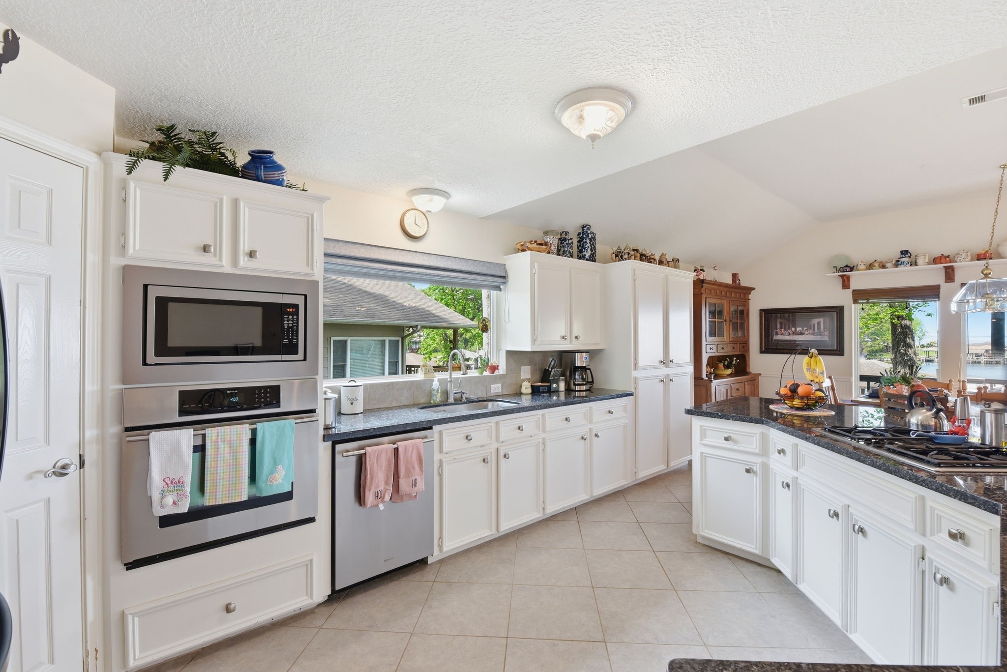 201 Lords Circle Coldspring, TX 77331 - Photo 13 of 48