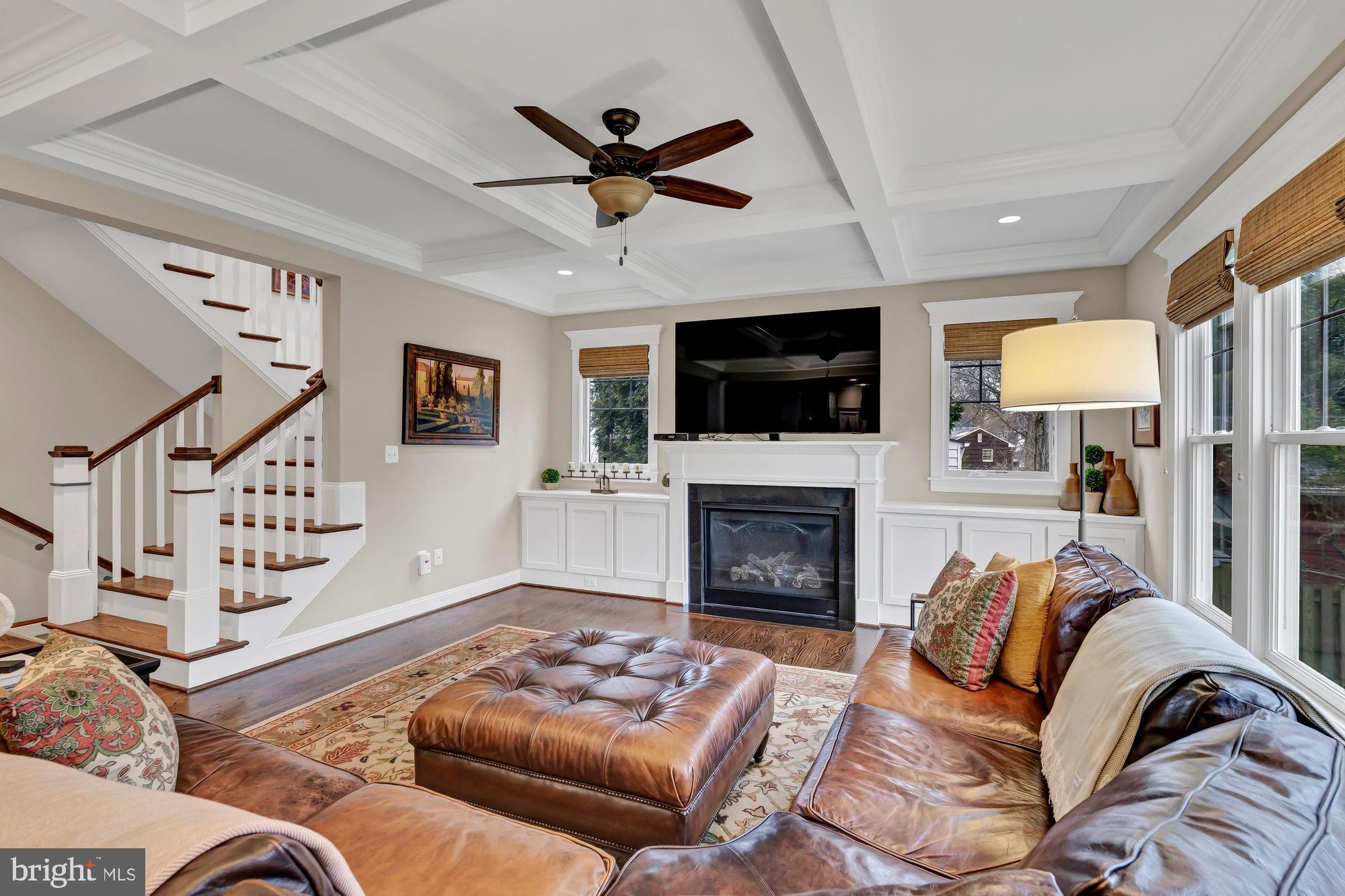 121 Tapawingo Road Southwest Vienna, VA 22180 - Photo 22 of 63