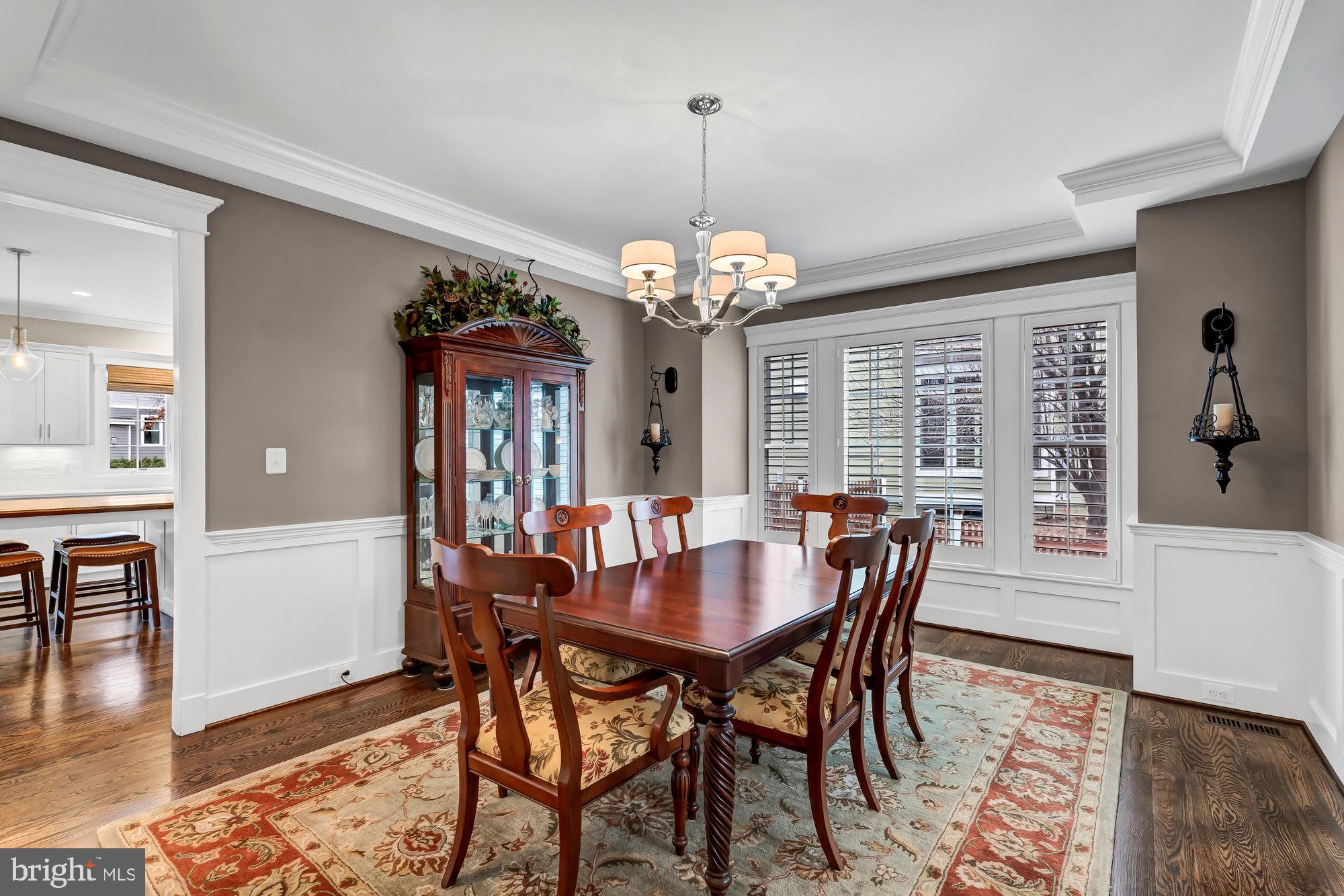 121 Tapawingo Road Southwest Vienna, VA 22180 - Photo 10 of 63