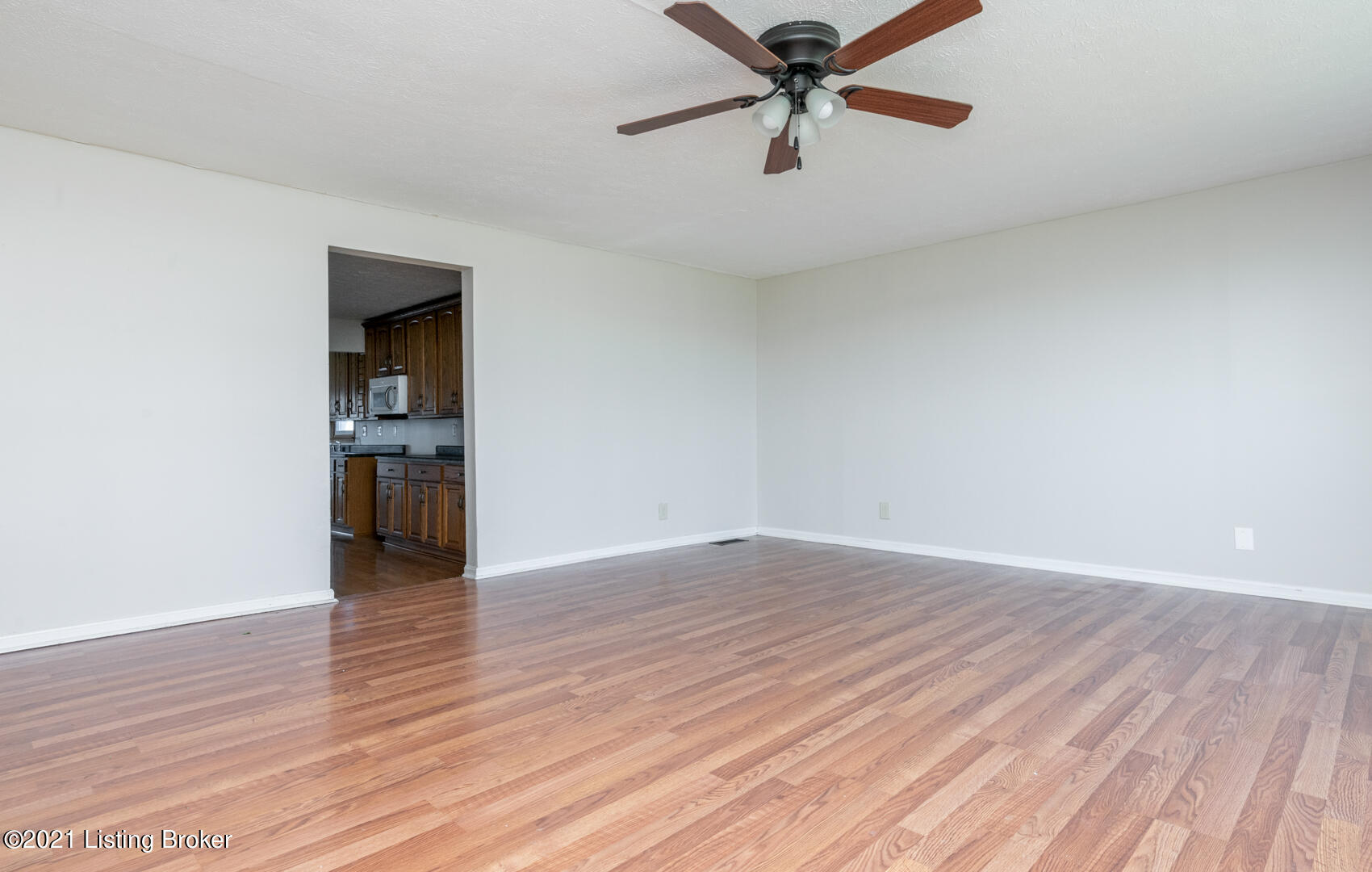 161 Sampsons Road Shepherdsville, KY 40165 - Photo 6 of 35 161-19