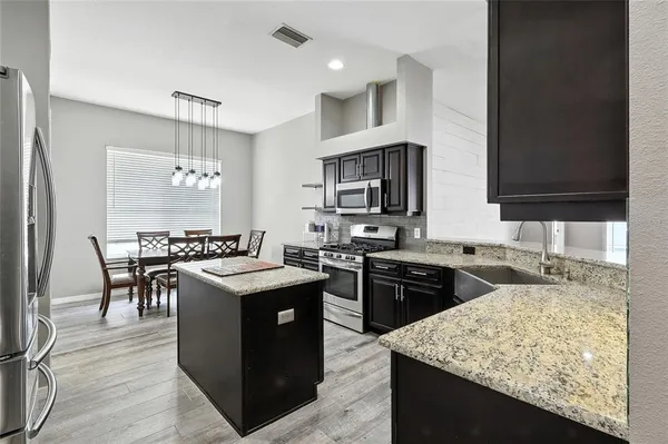 $580,000 | 18112 Fall Creek Drive, Lutz, FL 33558