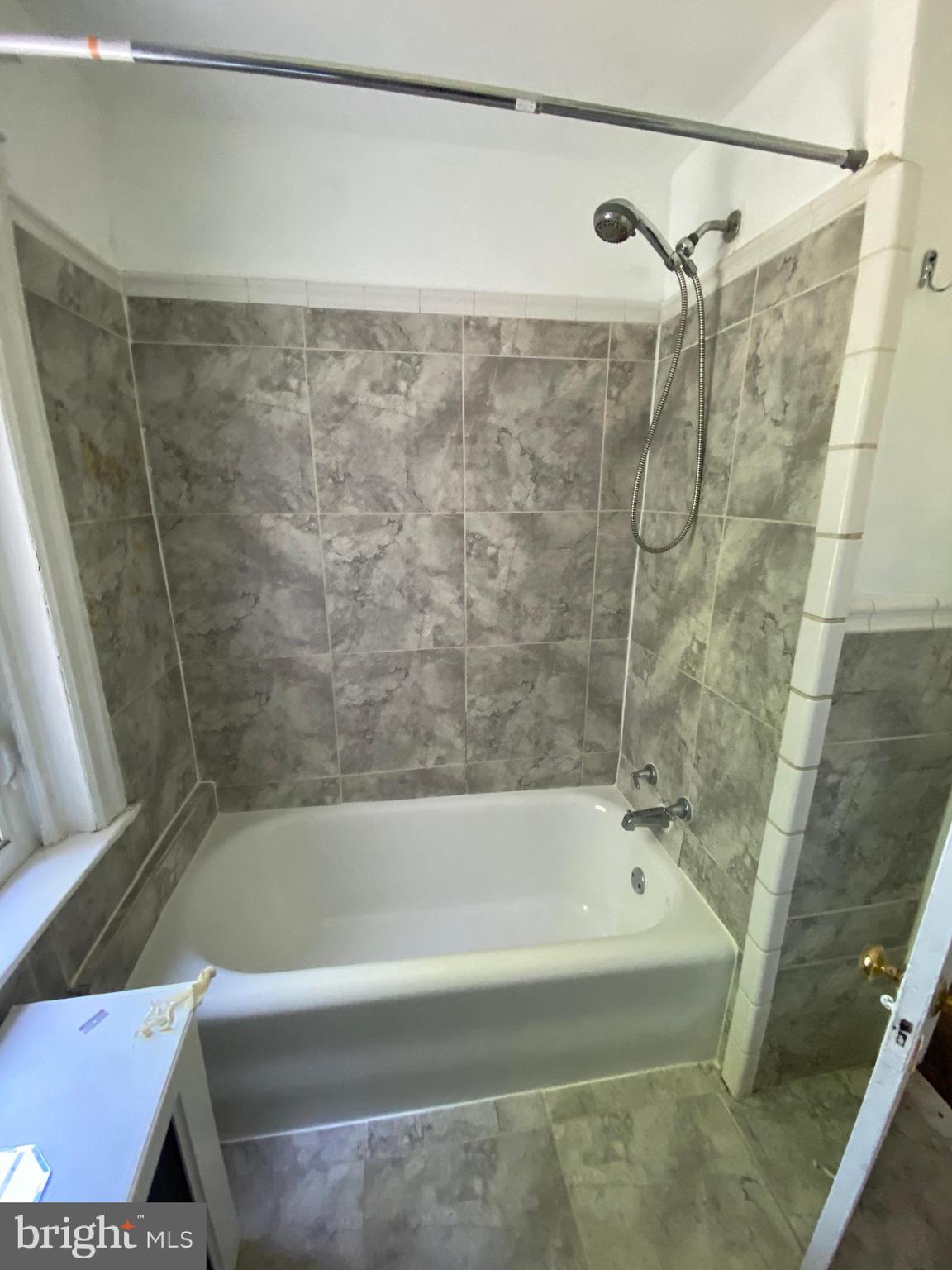 382 Church Road Elkins Park, PA 19027 - Photo 15 of 17 Bathroom