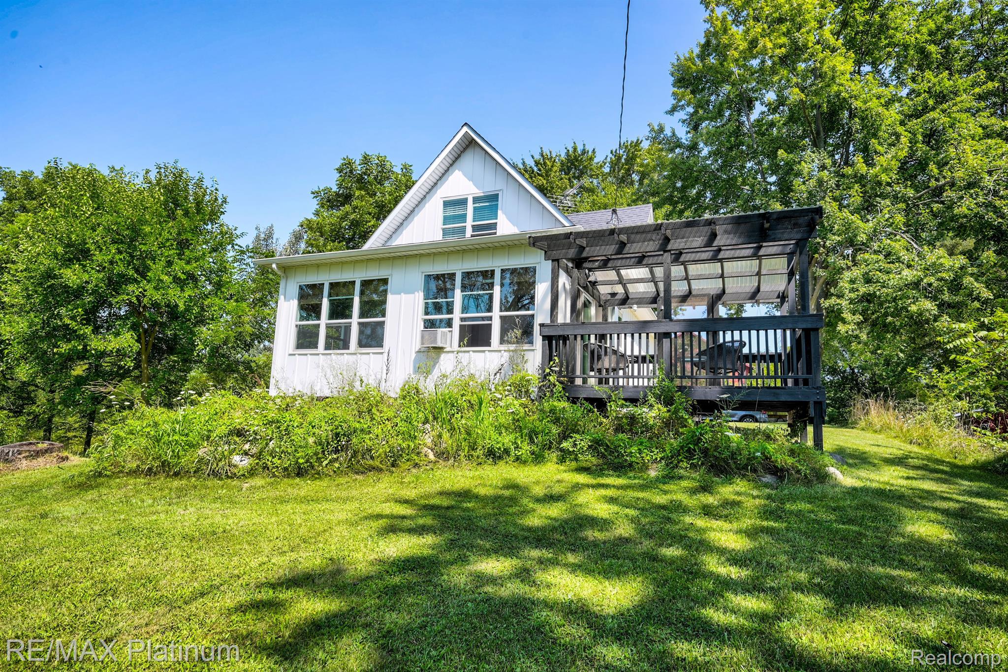 10488 Smith Road Gaines, MI 48436 - Photo 6 of 50 Gallery Image 6