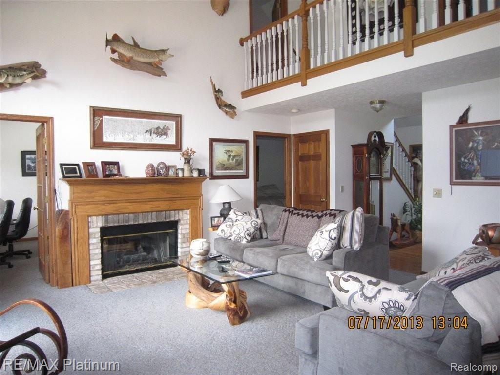 4203 North Latson Road Howell, MI 48855 - Photo 17 of 34 LATSON RD LIVING ROOM VIEW 3