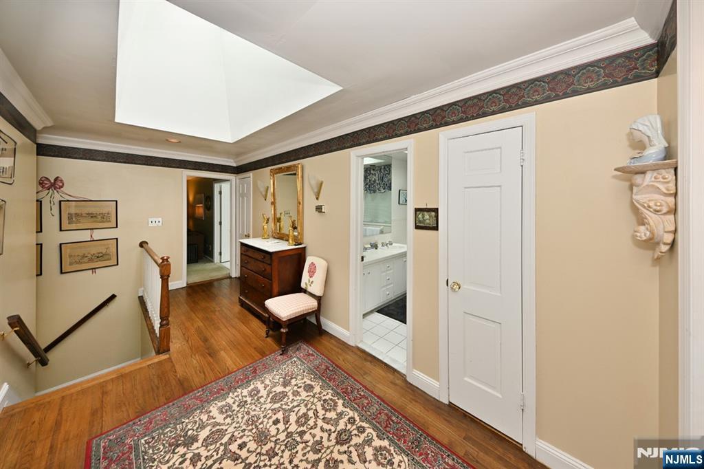 16 Knollwood Road Upper Saddle River, NJ 07458 - Photo 19 of 43