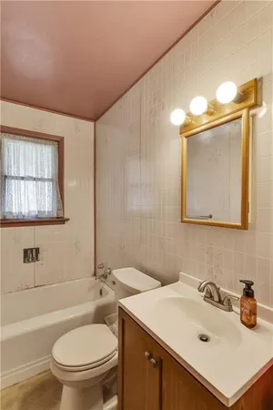 $130,000 | 519 Ocala Street, East McKeesport, PA 15035
