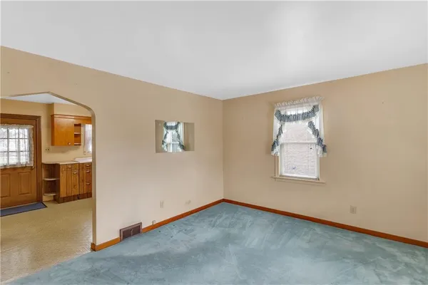 $130,000 | 519 Ocala Street, East McKeesport, PA 15035