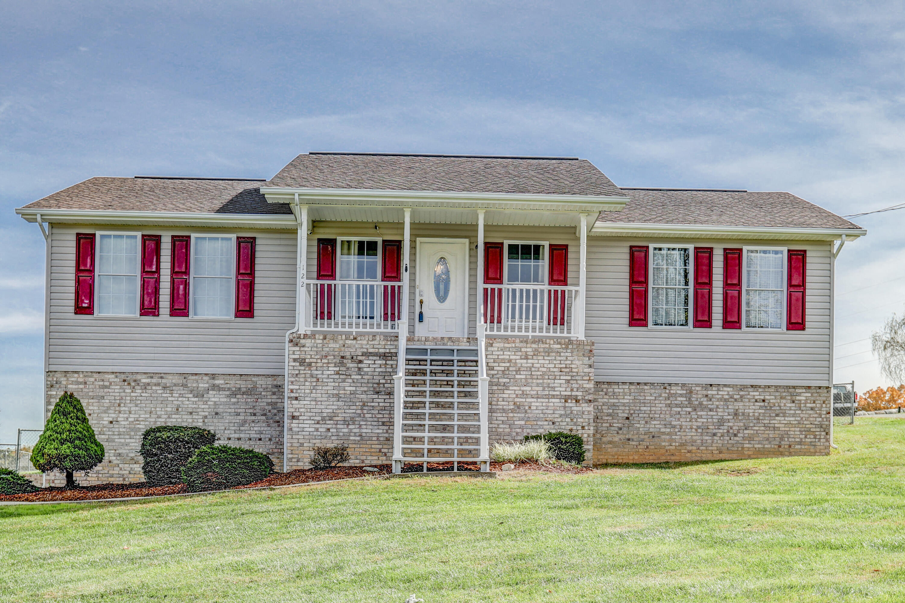 122 Eastern Star Road Jonesborough, TN 37659 - Photo 2 of 38 B42A2544_5_6_7_8