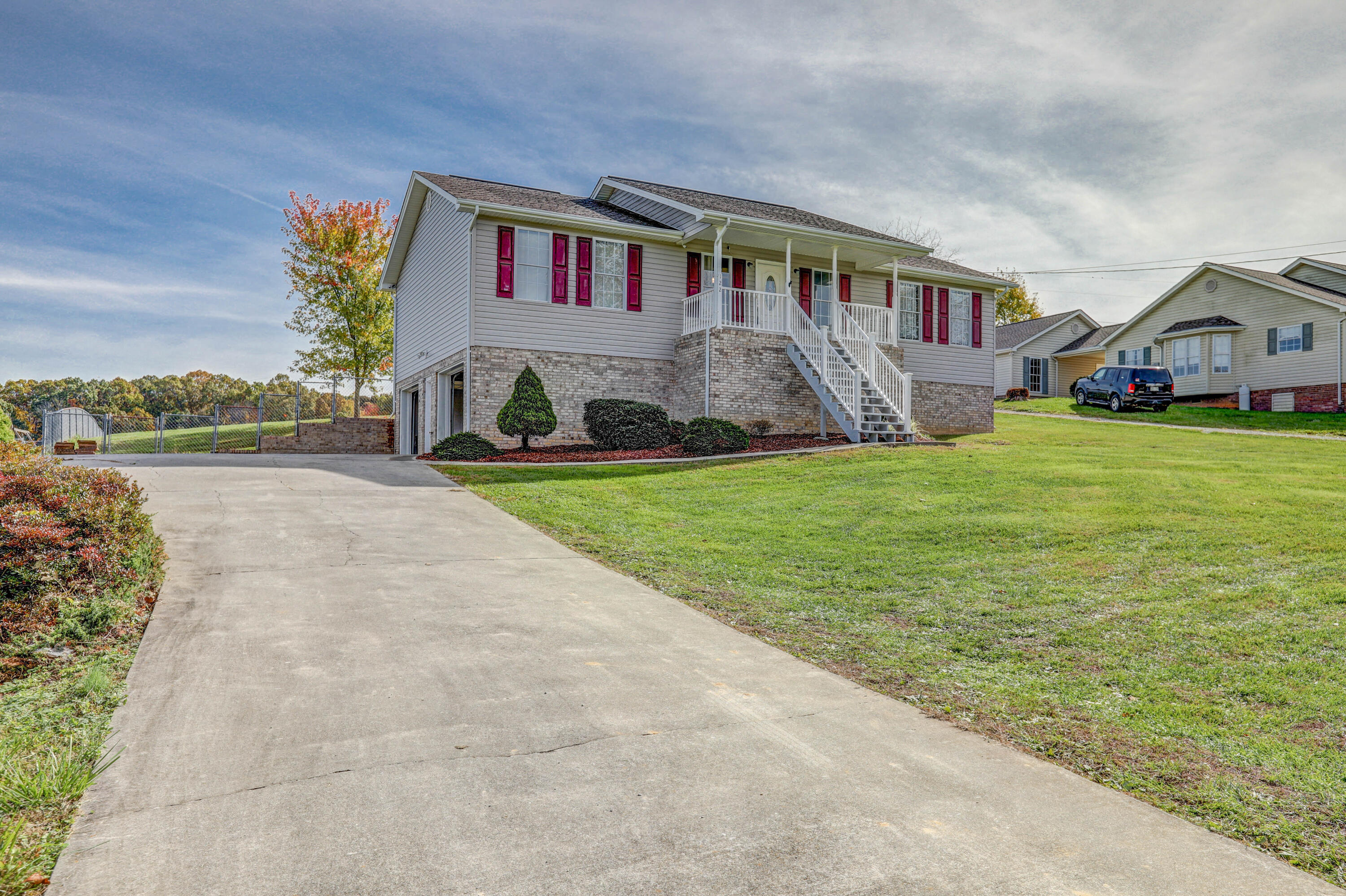 122 Eastern Star Road Jonesborough, TN 37659 - Photo 3 of 38 B42A2549_50_51_52_53