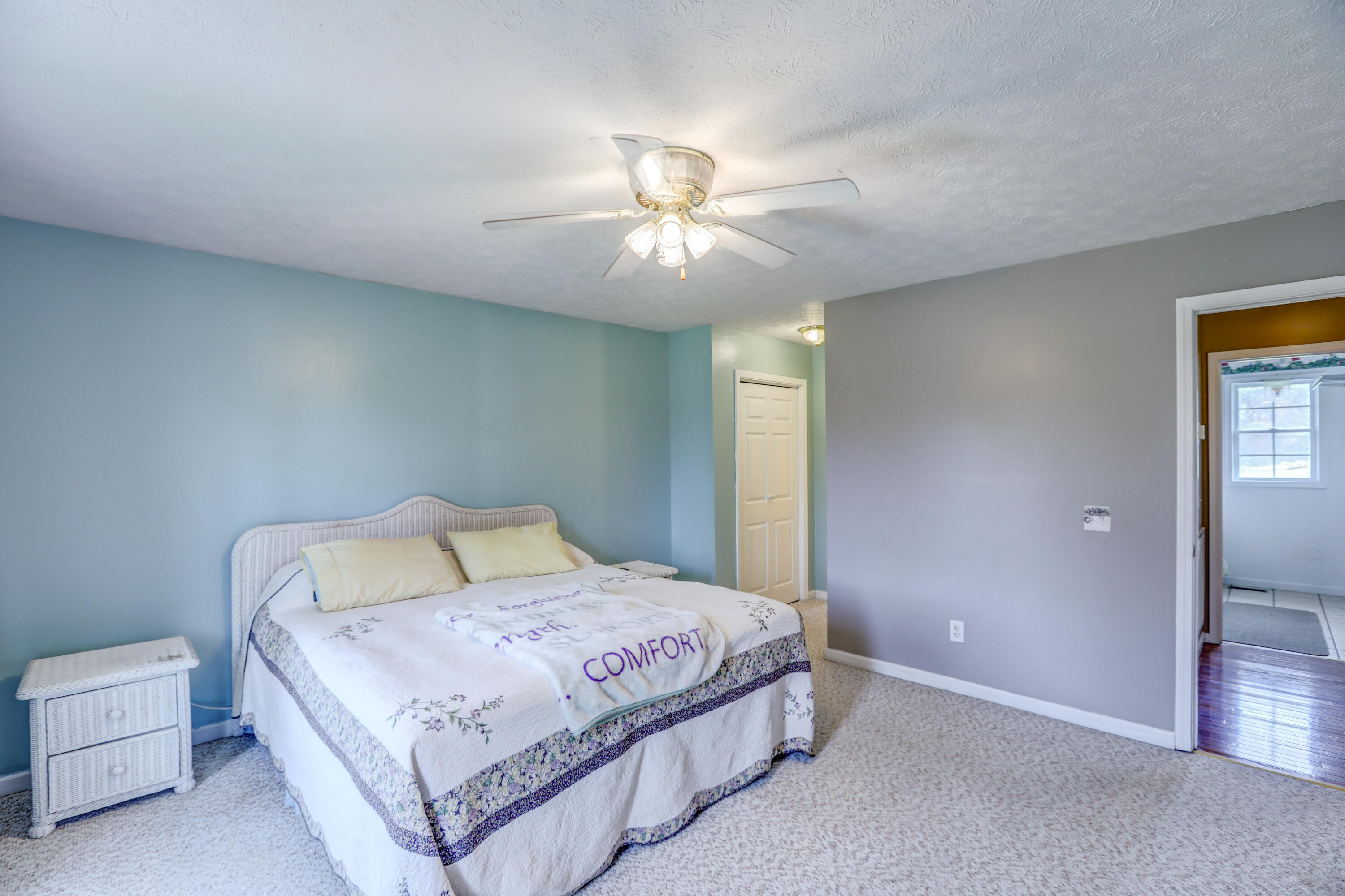 122 Eastern Star Road Jonesborough, TN 37659 - Photo 23 of 38 B42A2699_700_701_702_703