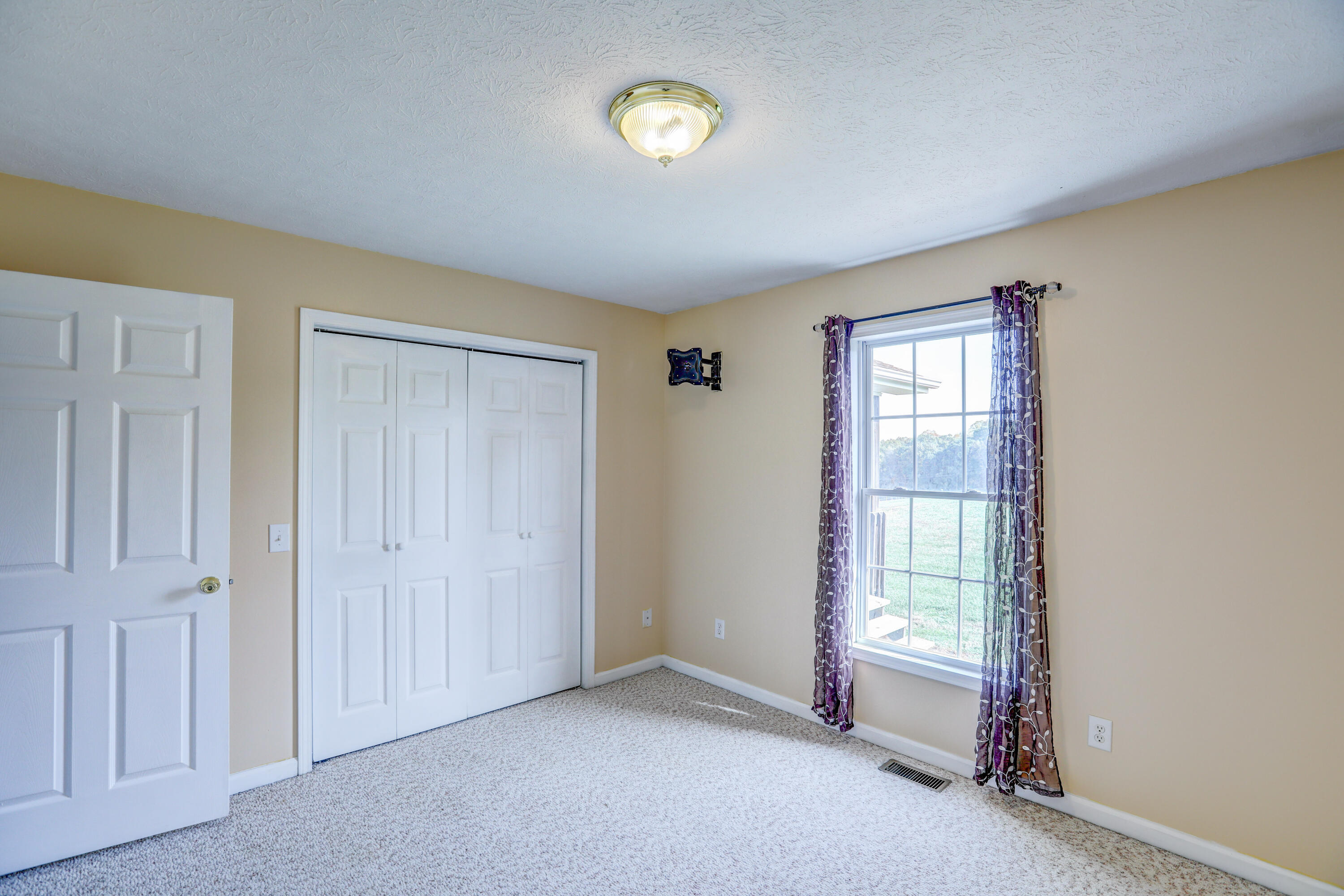 122 Eastern Star Road Jonesborough, TN 37659 - Photo 32 of 38 B42A2769_70_71_72_73