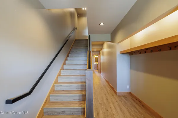 $1,698,000 | 52 Palouse Drive, Unit B10, Nordman, ID 83848