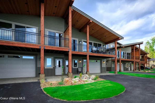 $1,698,000 | 52 Palouse Drive, Unit B10, Nordman, ID 83848