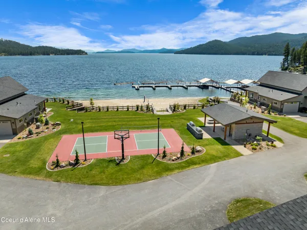 $1,698,000 | 52 Palouse Drive, Unit B10, Nordman, ID 83848