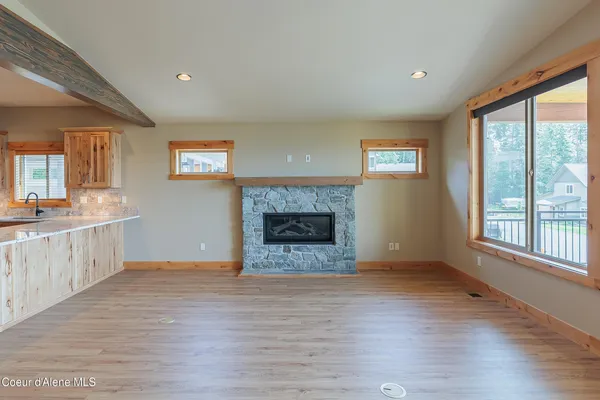 $1,698,000 | 52 Palouse Drive, Unit B10, Nordman, ID 83848