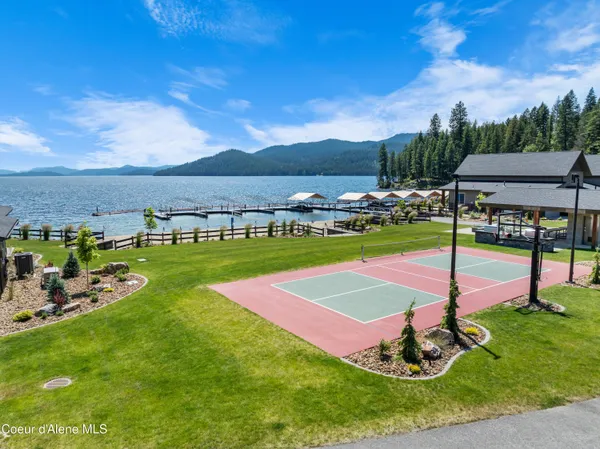 $1,698,000 | 52 Palouse Drive, Unit B10, Nordman, ID 83848