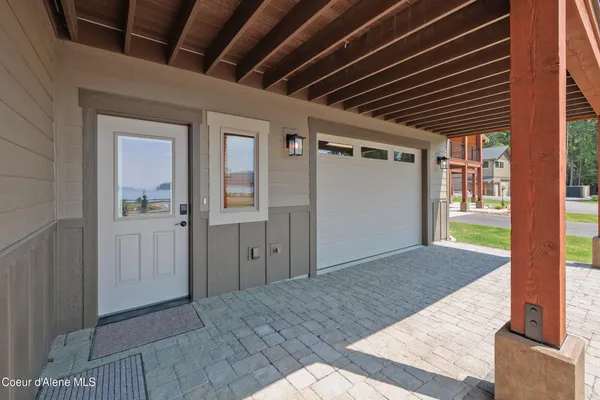 $1,698,000 | 52 Palouse Drive, Unit B10, Nordman, ID 83848