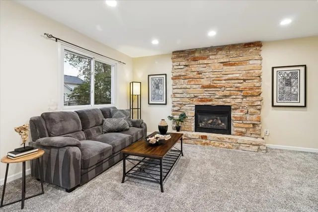 $440,000 | 1332 Giese Road, Batavia, IL 60510