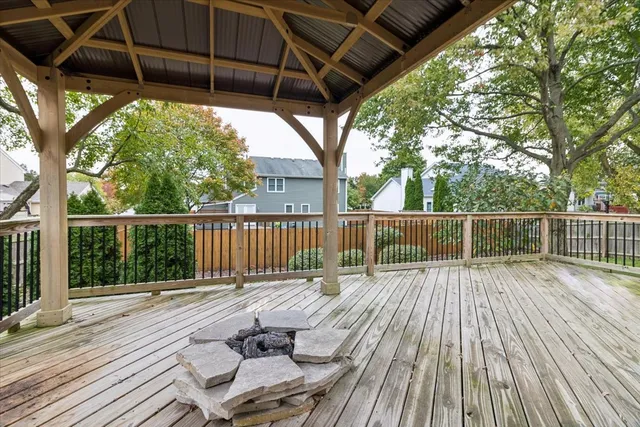 $440,000 | 1332 Giese Road, Batavia, IL 60510