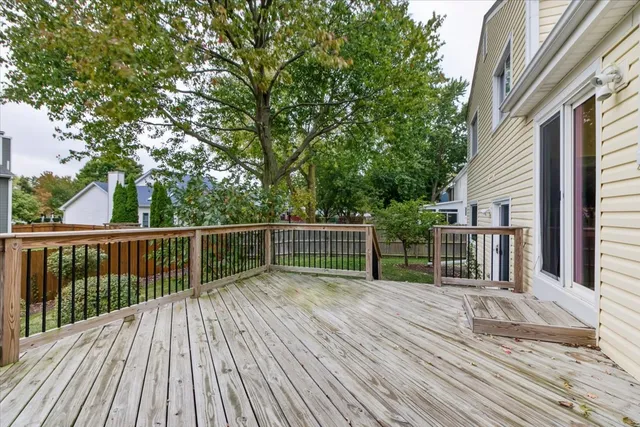 $440,000 | 1332 Giese Road, Batavia, IL 60510