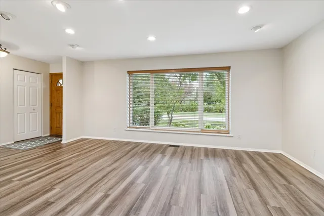 $440,000 | 1332 Giese Road, Batavia, IL 60510