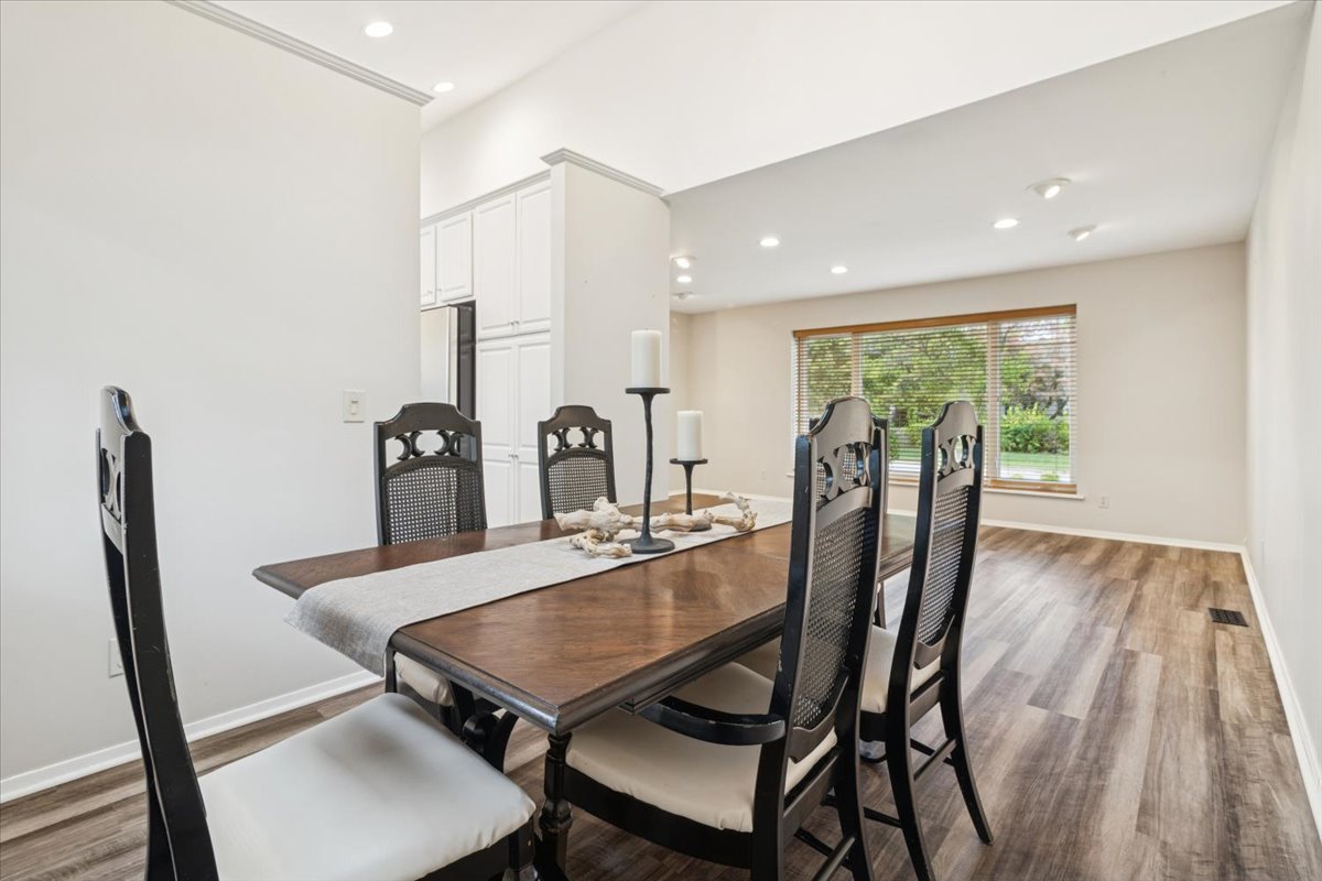 1332 Giese Road Batavia, IL 60510 - Photo 8 of 43