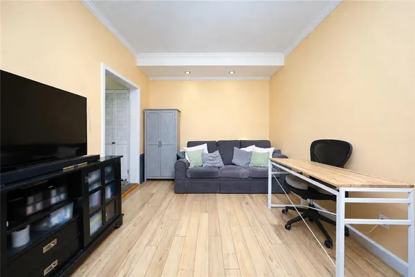 $2,250,000 | 2222 63rd Street | Mapleton