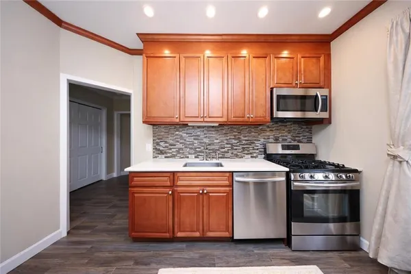 $2,250,000 | 2222 63rd Street | Mapleton