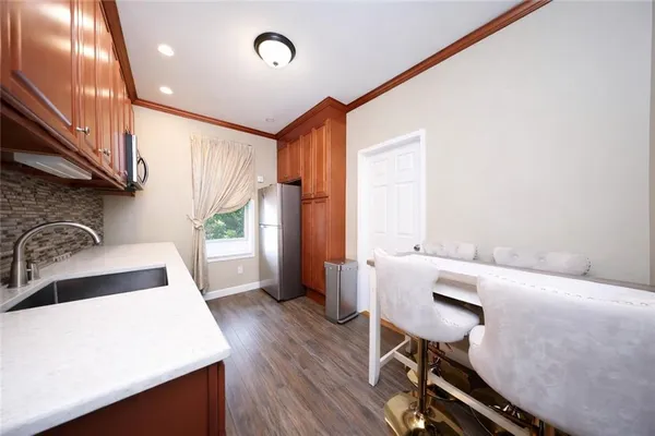 $2,250,000 | 2222 63rd Street | Mapleton