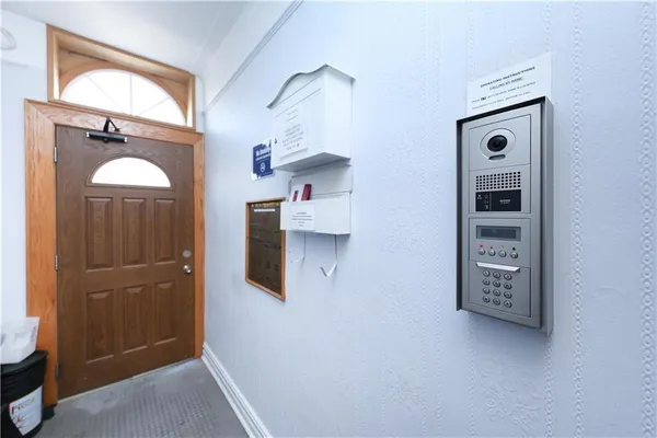 $2,250,000 | 2222 63rd Street | Mapleton