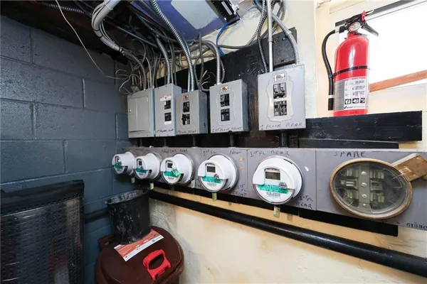 $2,250,000 | 2222 63rd Street | Mapleton