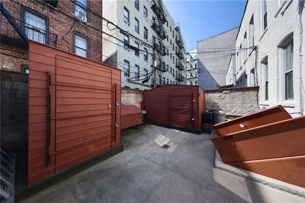 $2,250,000 | 2222 63rd Street | Mapleton