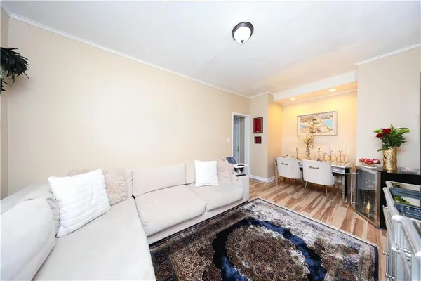 $2,250,000 | 2222 63rd Street | Mapleton