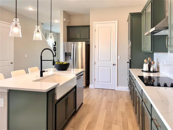 $2,400 | 2928 Voyager Avenue, St. Cloud, FL 34771