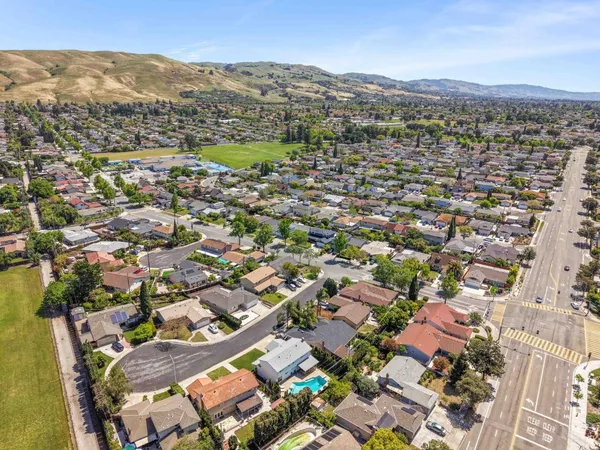 $1,999,999 | 529 Bryce Court, Milpitas, CA 95035