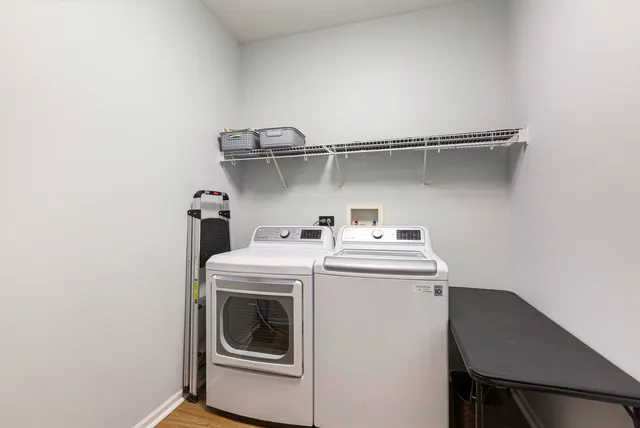 $493,000 | 658 Silver Leaf Lane, Round Lake, IL 60073