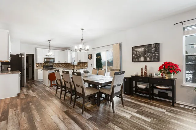 $493,000 | 658 Silver Leaf Lane, Round Lake, IL 60073