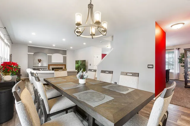 $493,000 | 658 Silver Leaf Lane, Round Lake, IL 60073