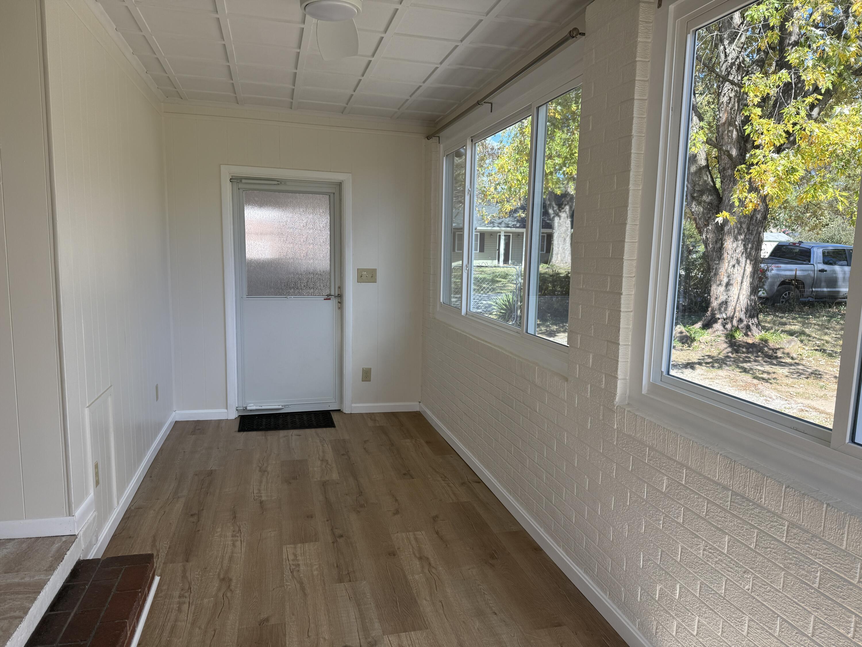 222 Ross Street Salem, VA 24153 - Photo 16 of 20 a view of an empty room and window