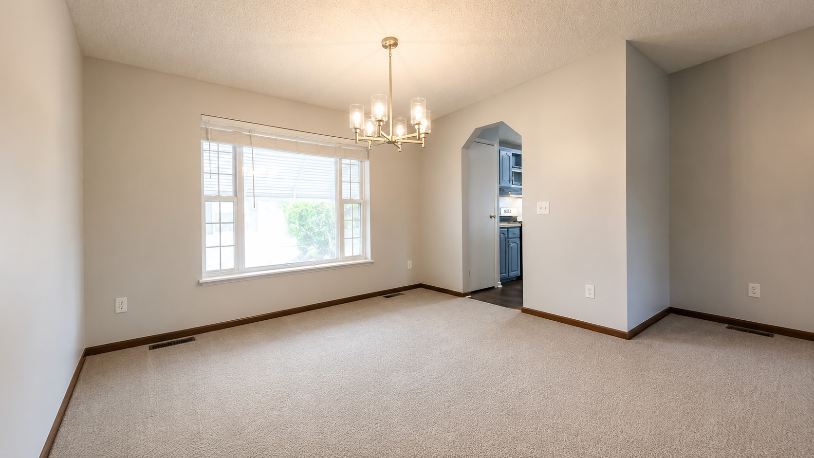22734 South Ravisloe Lane Frankfort, IL 60423 - Photo 3 of 25