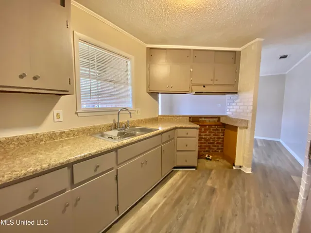 $159,000 | 4316 Knowlcrest Drive, Moss Point, MS 39562