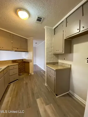 $148,000 | 4316 Knowlcrest Drive, Moss Point, MS 39562