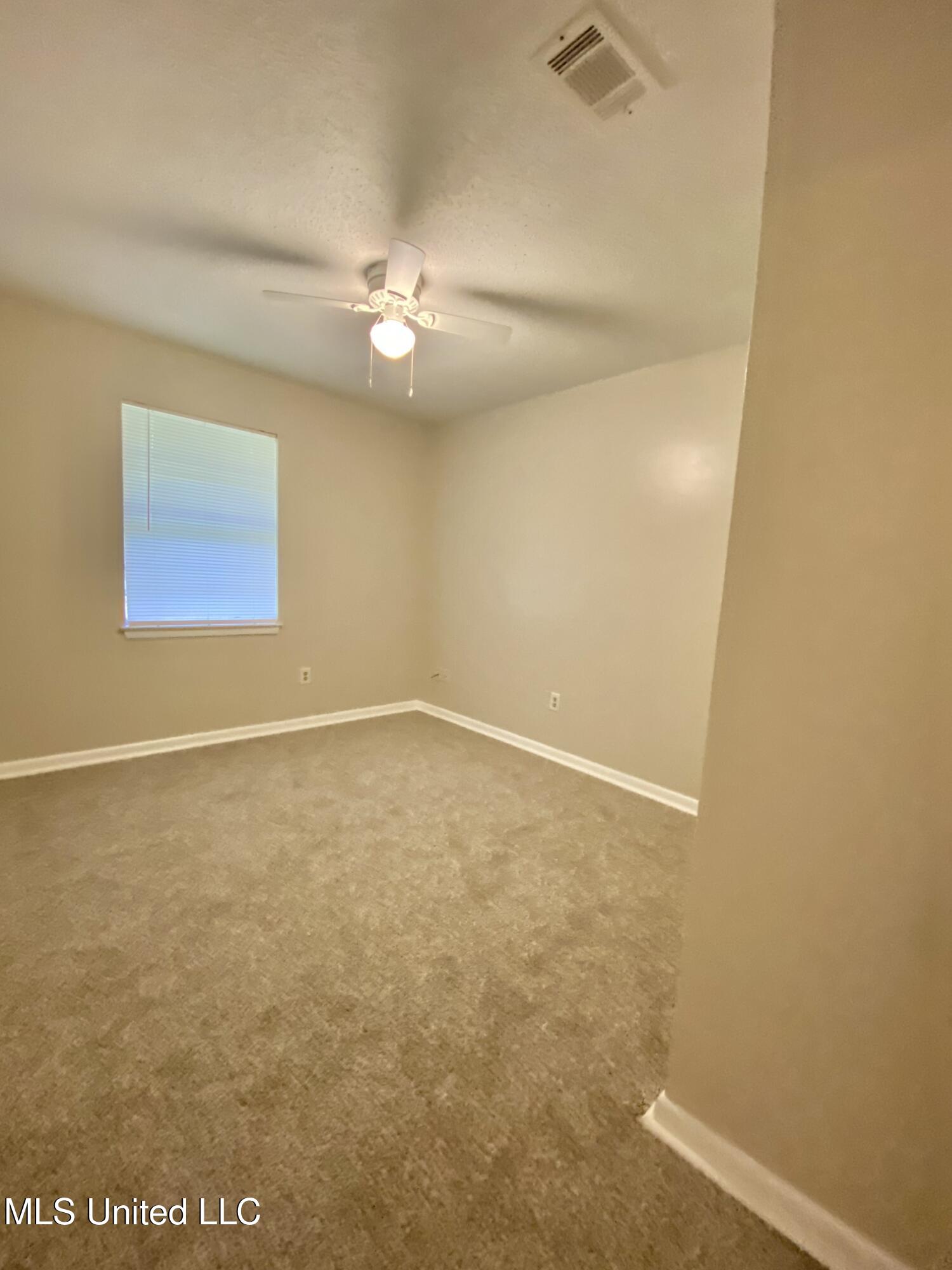 4316 Knowlcrest Drive Moss Point, MS 39562 - Photo 19 of 26 IMG_1713