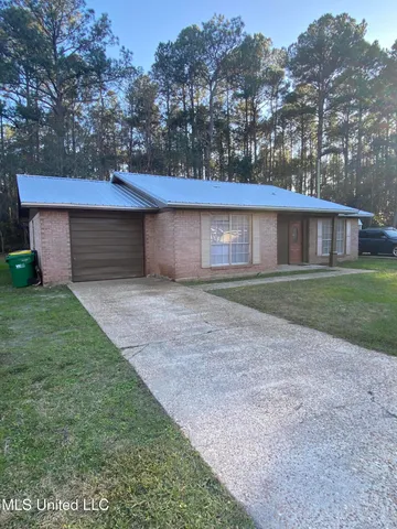 $159,000 | 4316 Knowlcrest Drive, Moss Point, MS 39562