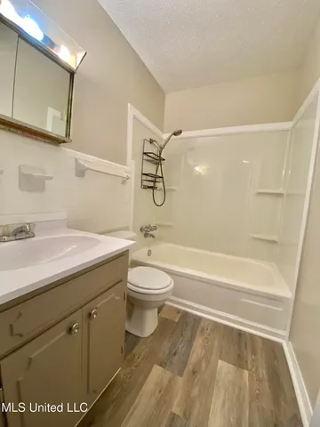 $159,000 | 4316 Knowlcrest Drive, Moss Point, MS 39562